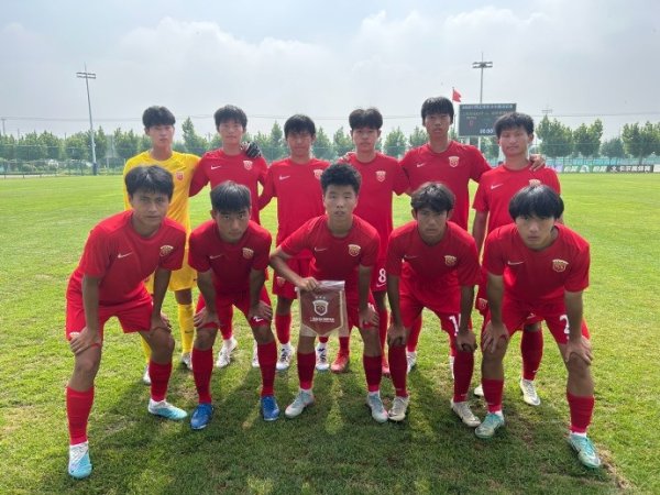 上海海港U17队6-0战胜成都蓉城U17队,取得青少年精英职业联赛 三连胜