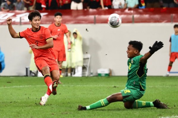 记者：U22国足踏踏实实晋级下一轮  总决赛  阶段，现在根本无需看其他小组了