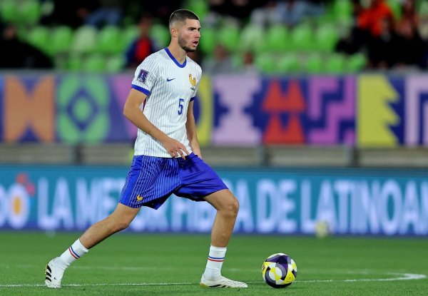 齐祖的希望🌟齐达内小儿子世青赛6场全杆位 身价10万法国铁主力