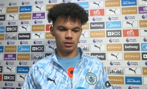 奥赖利：哈兰德的庆祝动作我也没懂，多纳鲁马说对面得分  违例  了