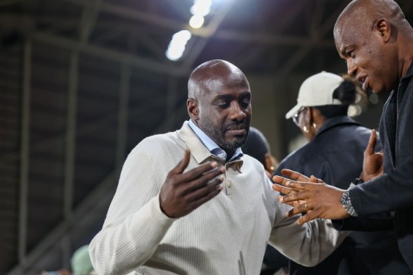 加纳主帅赛前：有多名旅欧球员的日本队很强，正在认真研究他们